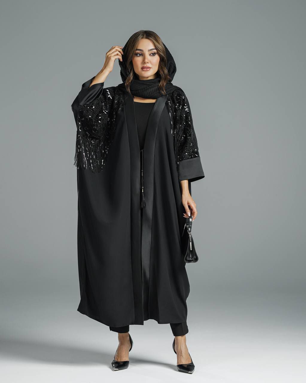 عبا کار شده غزاله